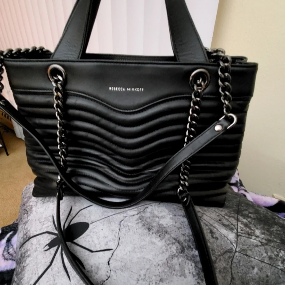 Rebecca Minkoff black quilted leather bag - Picture 1 of 10
